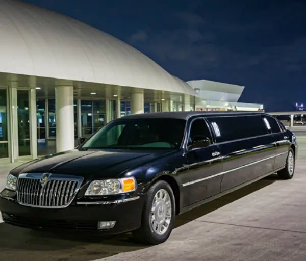Limousine service 19 limo airport